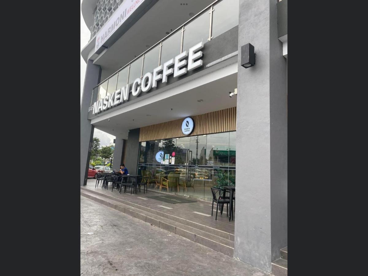 Aaira Troika Residence,Kota Bharu Exterior foto